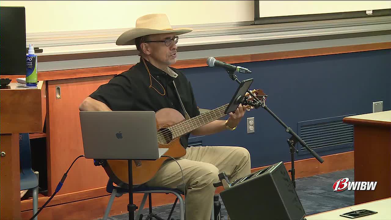 Musician Juan Dies Explores Mexican Culture and History at Washburn University