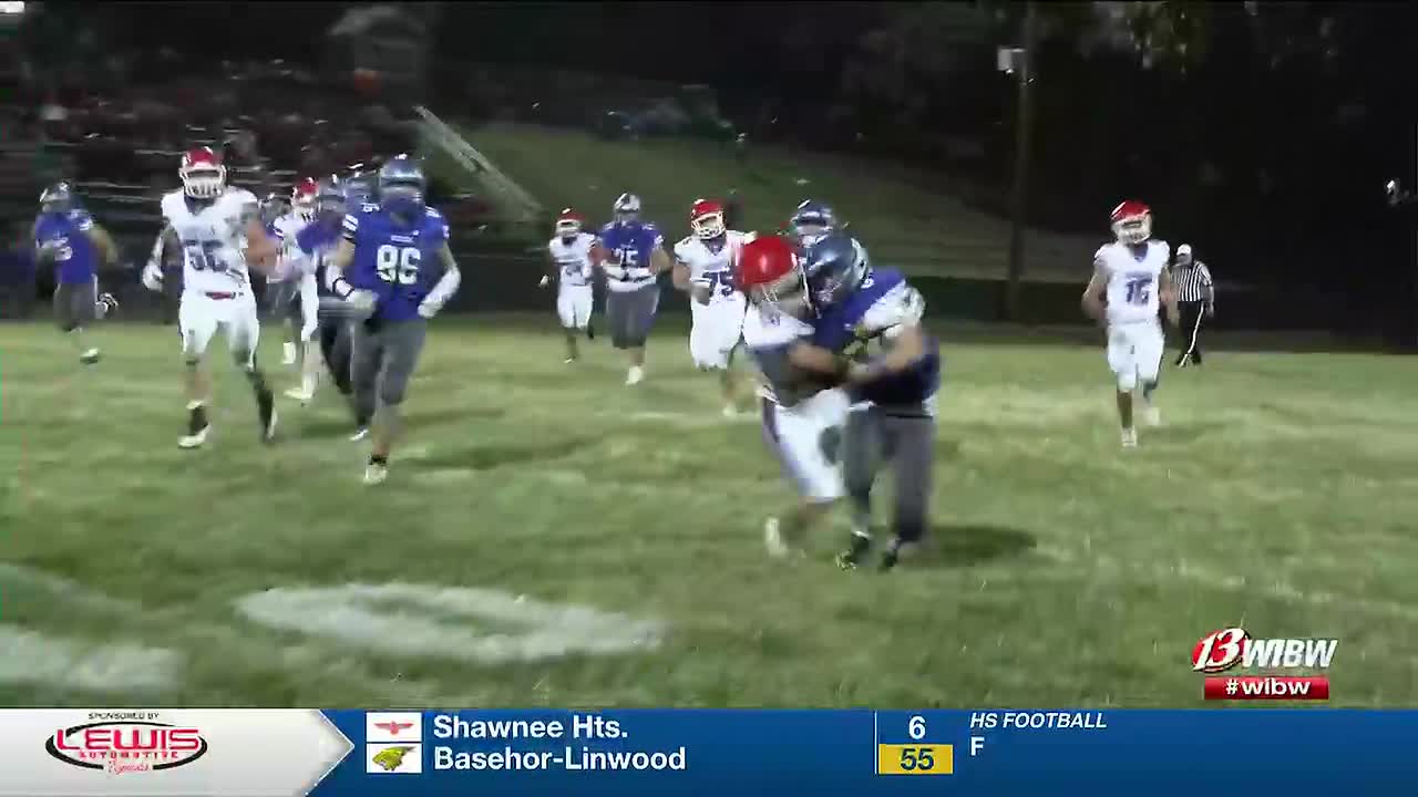 Holton Defeats Hiawatha 35-6 in Week 8 Football Game