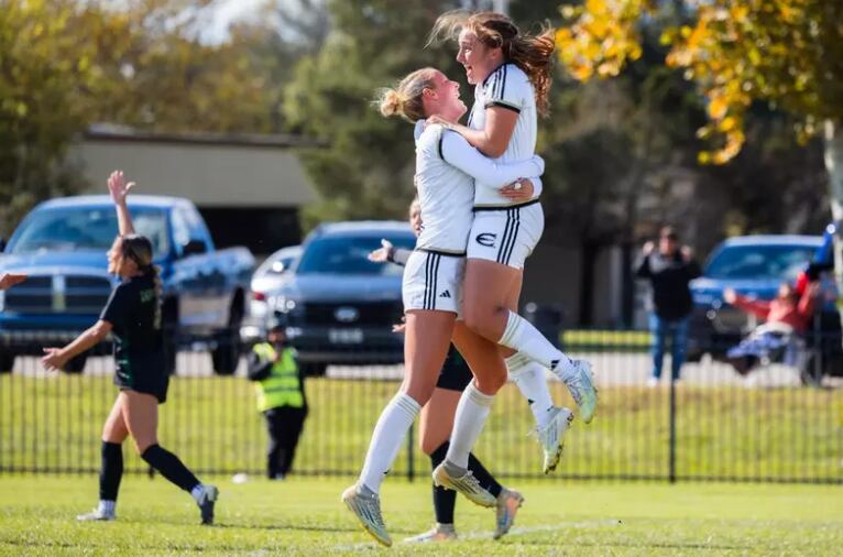 Emporia State Defeats Missouri Southern 3-2, With All Goals in First Half