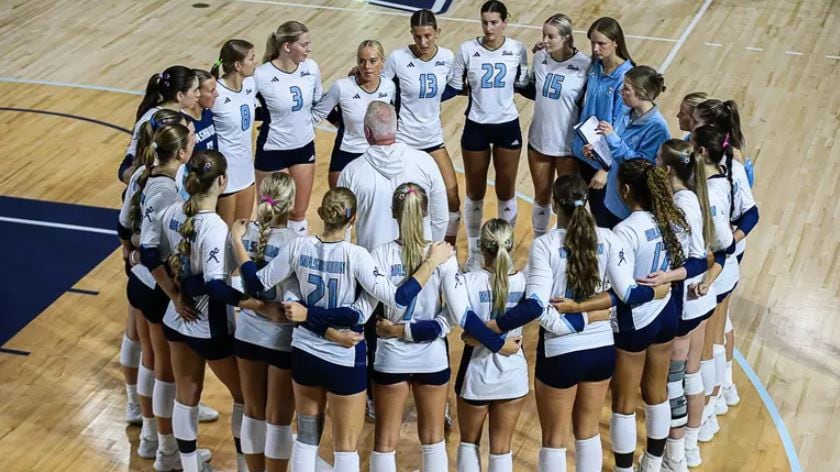 Washburn Volleyball Loses Match to Nebraska-Kearney in Topeka