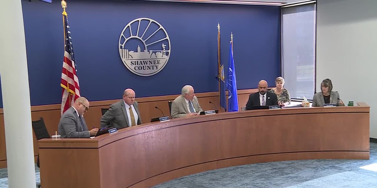 Shawnee Co. commissioners approve temporary moratorium for new data centers applications