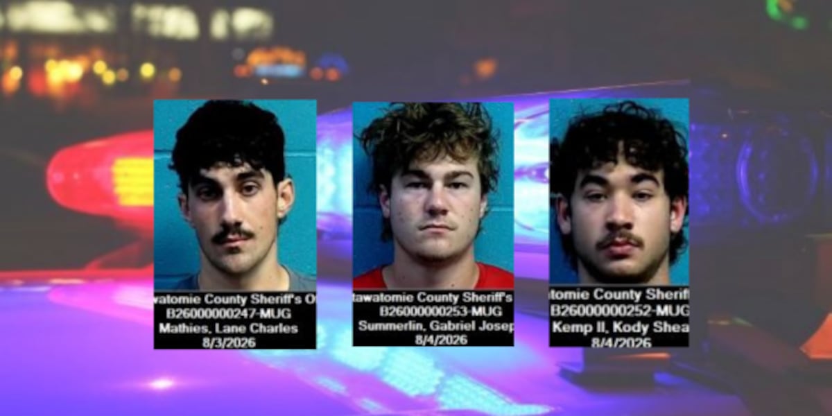 Four teens arrested in elementary school burglary in Manhattan