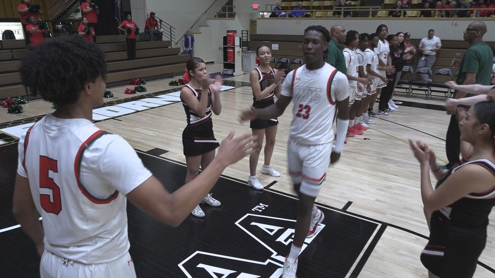 Highland Park high flyer Jacorey Robinson commits to Austin Peay