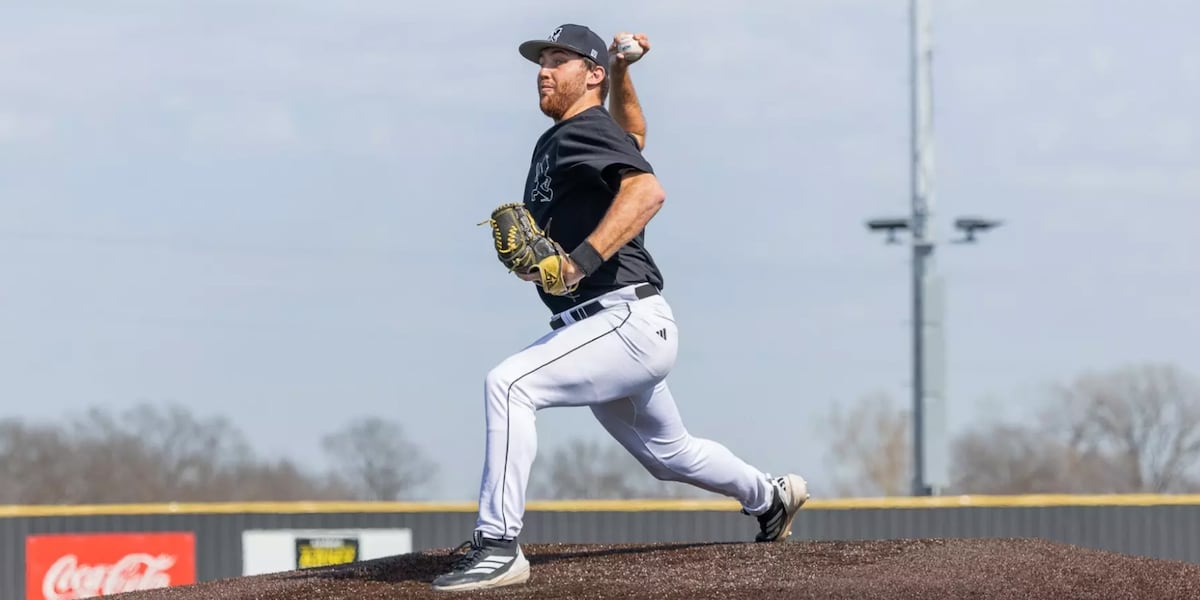 ESU's Colby Deaver named DII baseball National Pitcher of the Year