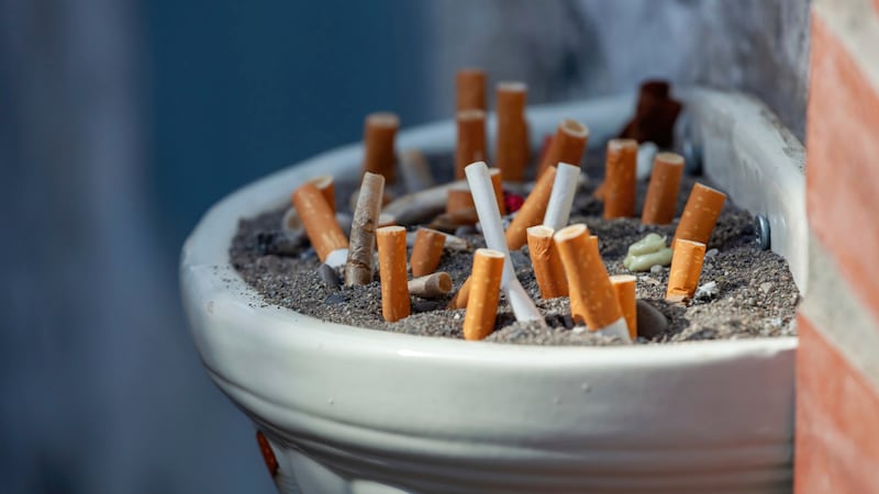 what causes lung cancer in cigarettes How does smoking cause cancer? what causes lung cancer in cigarettes How does smoking cause cancer?