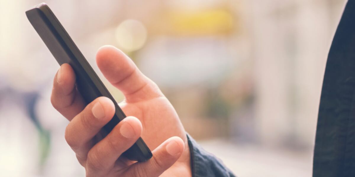 Internet Based Text Report Sos SOS offers help by text message and chat for domestic violence survivors