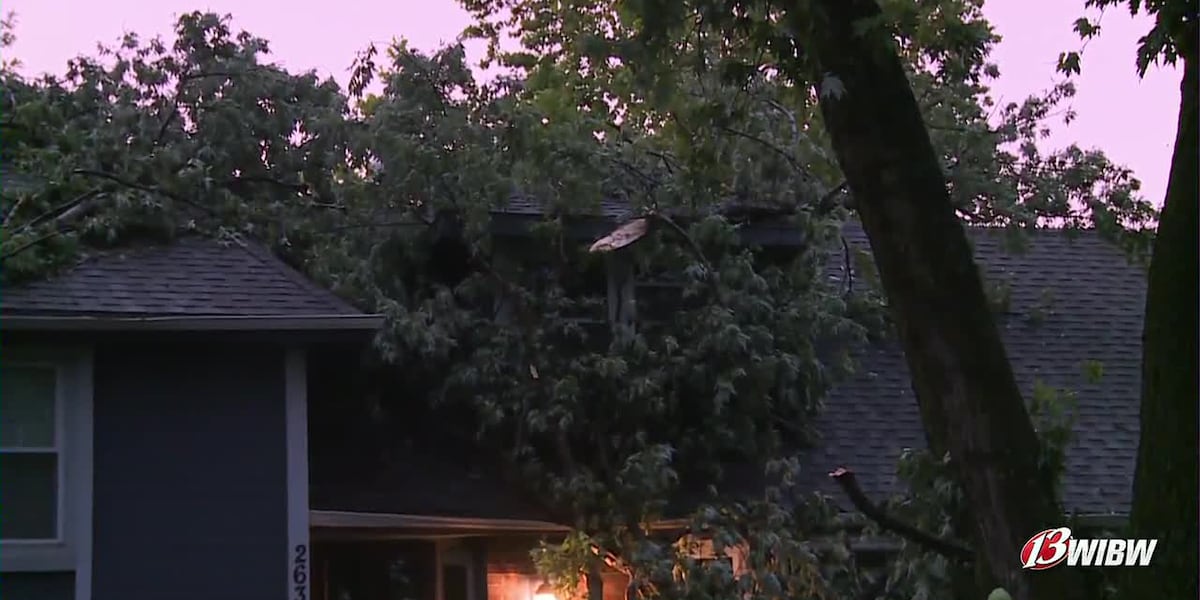 Severe Storms Tear Through Topeka, Topple Trees and Damage Homes Severe Storms Tear Through Topeka, Topple Trees and Damage Homes