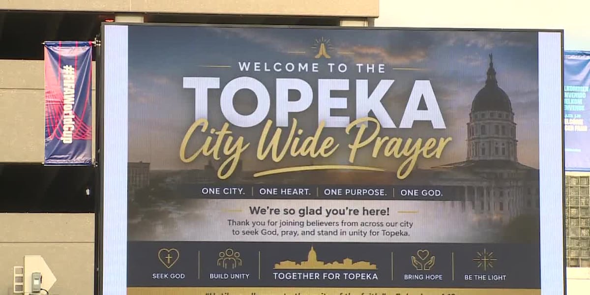 Worshiping at Evergy Plaza